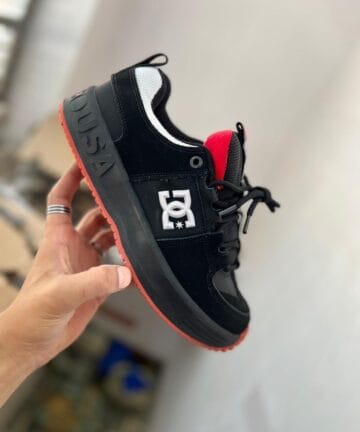 USA Edition Imported Shoes - 2 Colors Available
